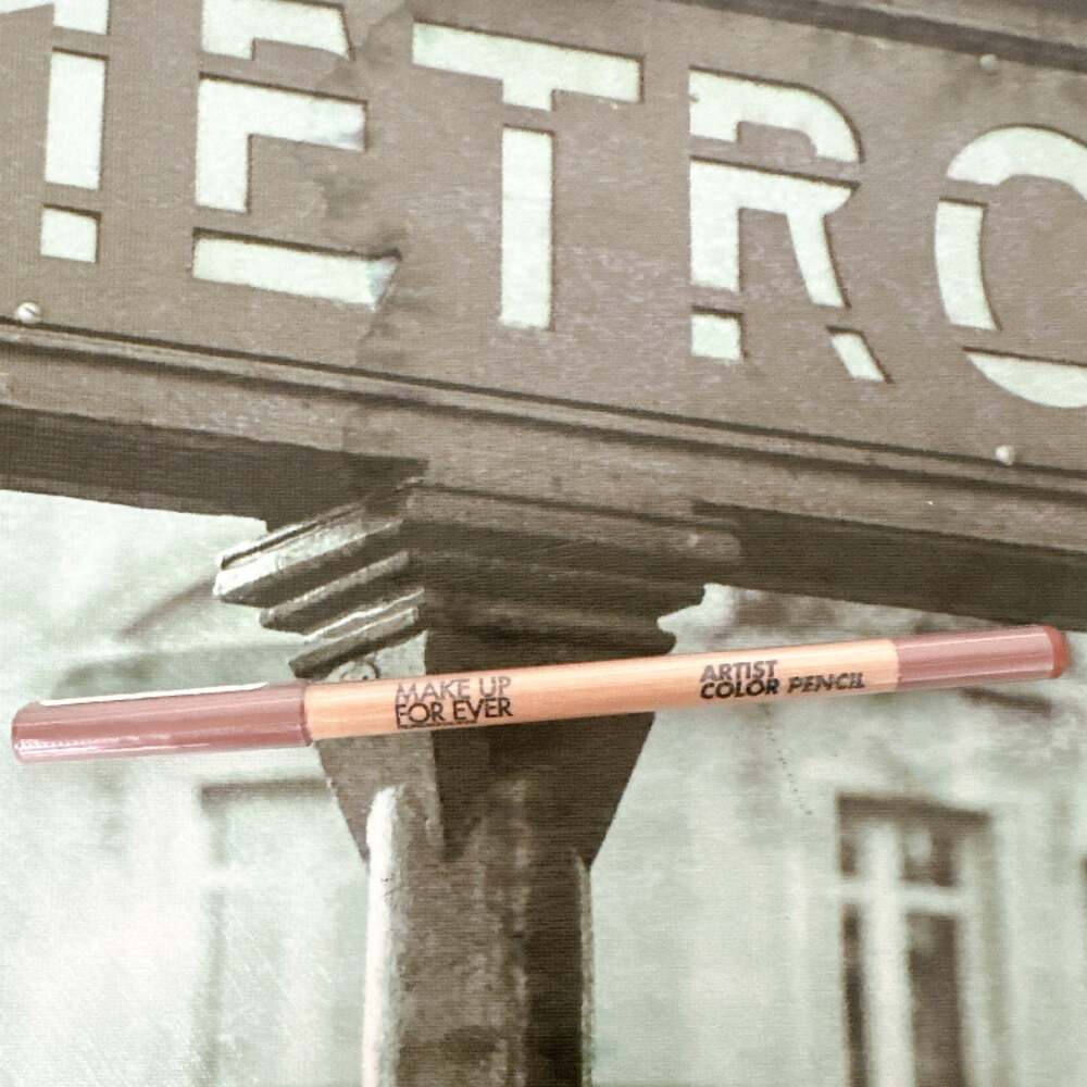MAKE UP FOR EVER Artist Color Pencil #600 Anywhere Caffeine